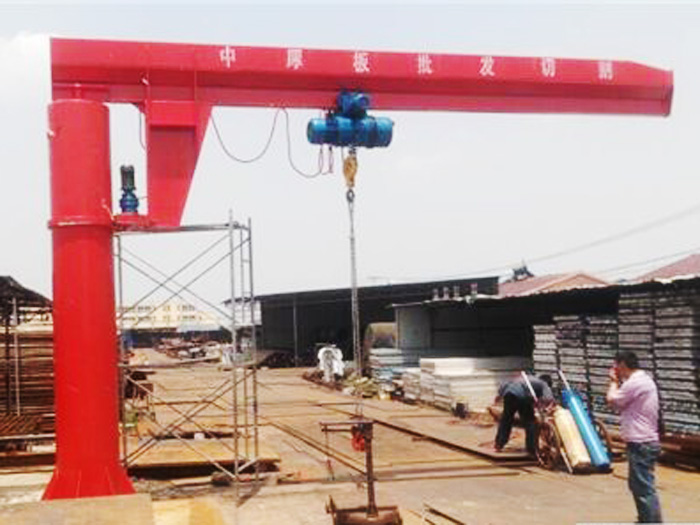 bzd懸臂起重機(jī)安裝現(xiàn)場(chǎng)圖
